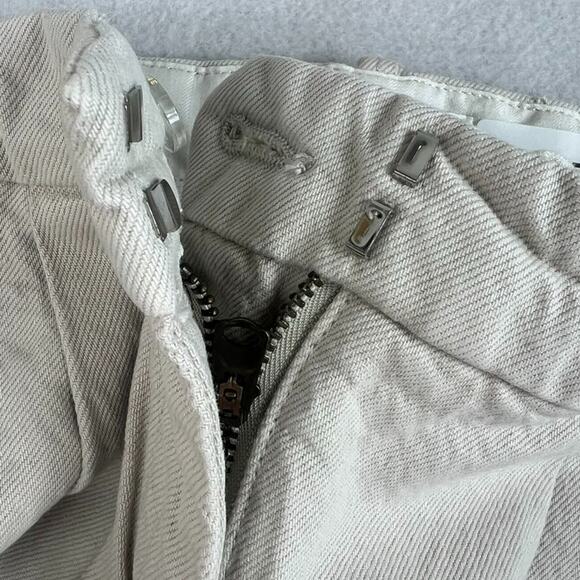 Abercrombie & Fitch Jeans Women's Size 27/4s Cream Mid Rise Rise Pleated - Picture 3 of 11